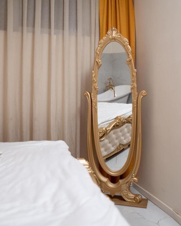 Hotel Gloria Ks Приштина Экстерьер фото